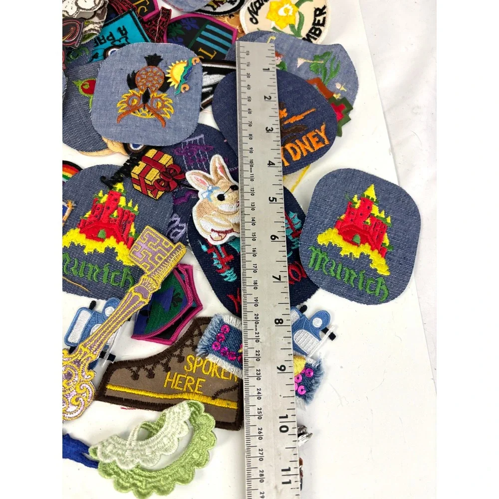 150 Assorted Applique Patches Iron-On or Sew-On Mixed Sequin Craft Lot New‎